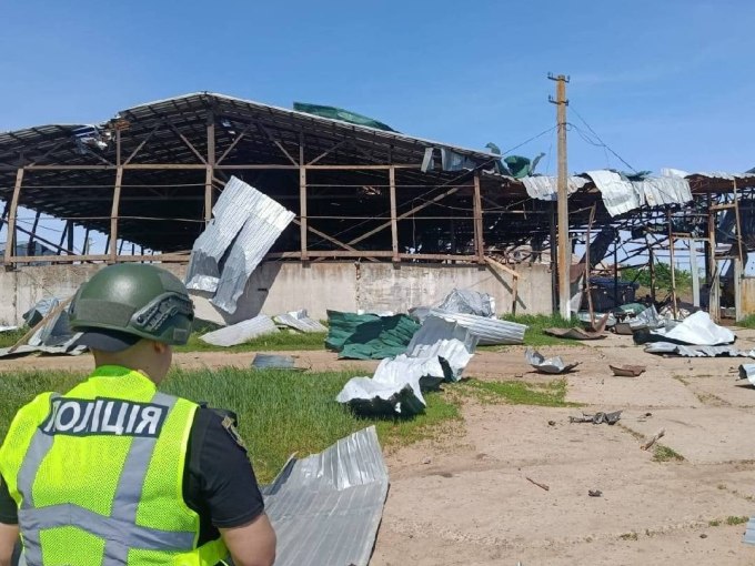 Новини Харкова: поліція показала наслідки обстрілів